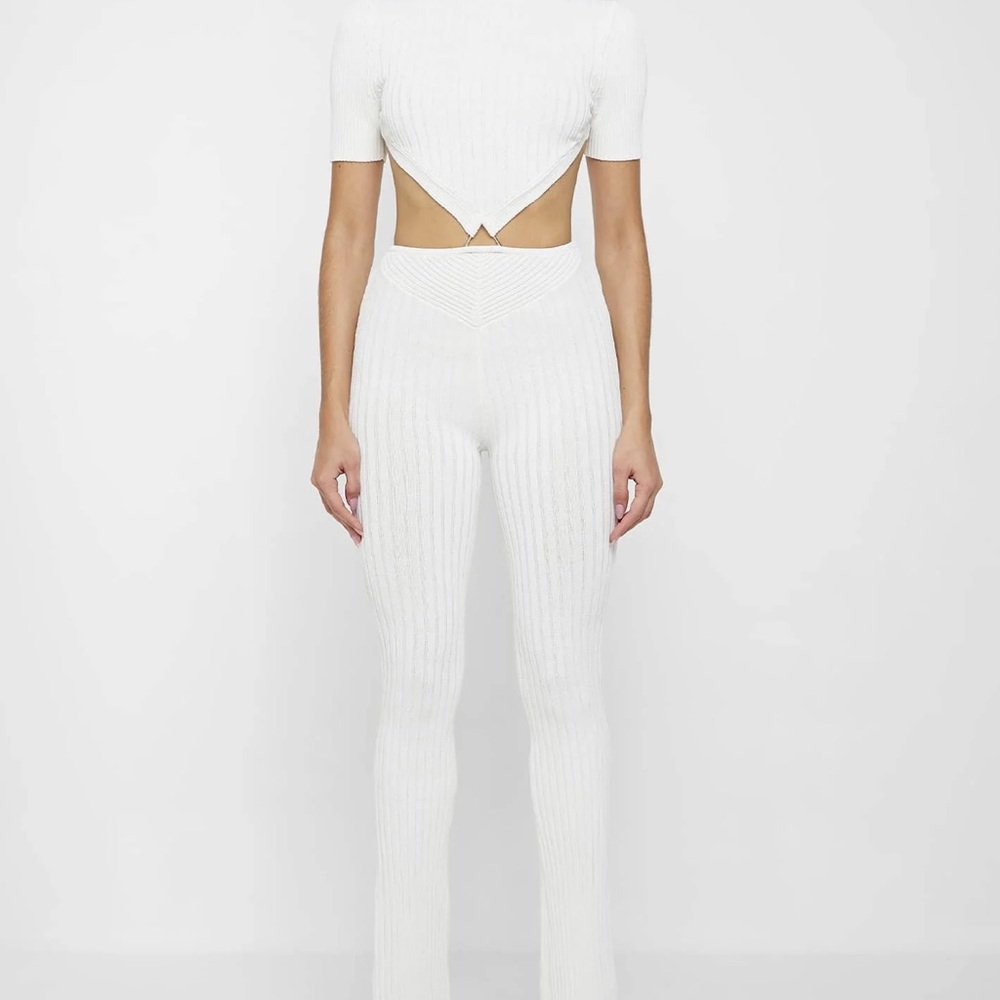 Elegant Ribbed Jumpsuit
